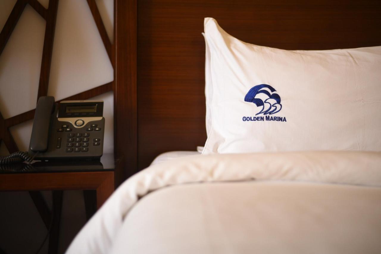 Hotel&Resort Golden Marina Yanbu Buitenkant foto