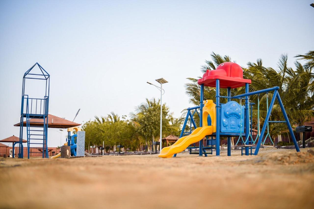Hotel&Resort Golden Marina Yanbu Buitenkant foto
