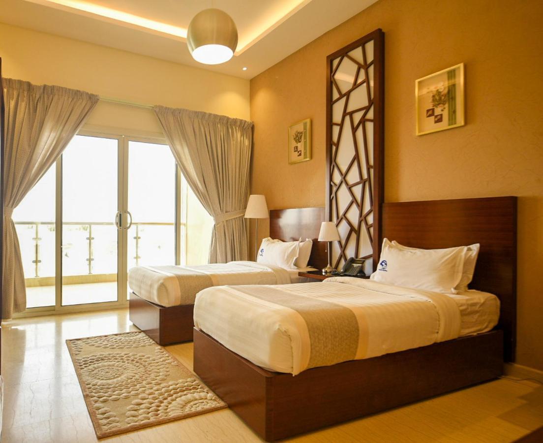 Hotel&Resort Golden Marina Yanbu Buitenkant foto