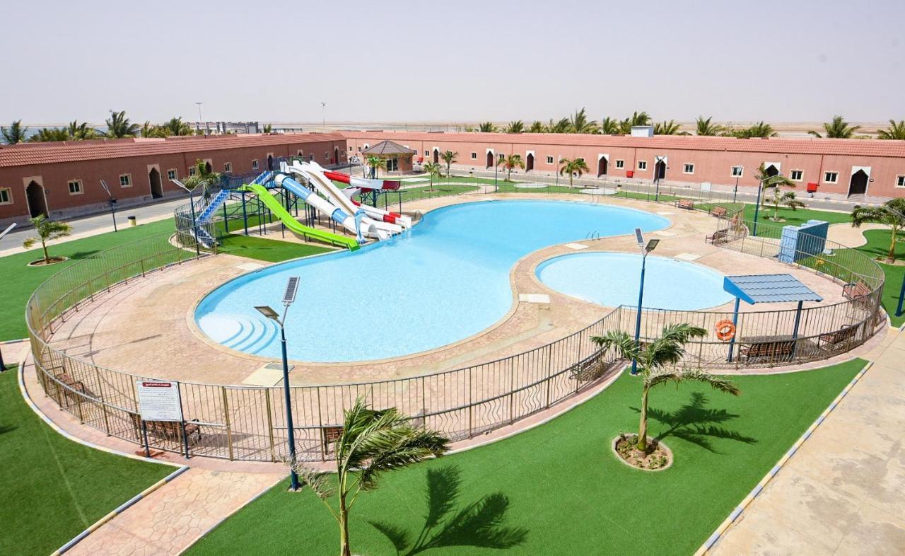 Hotel&Resort Golden Marina Yanbu Buitenkant foto