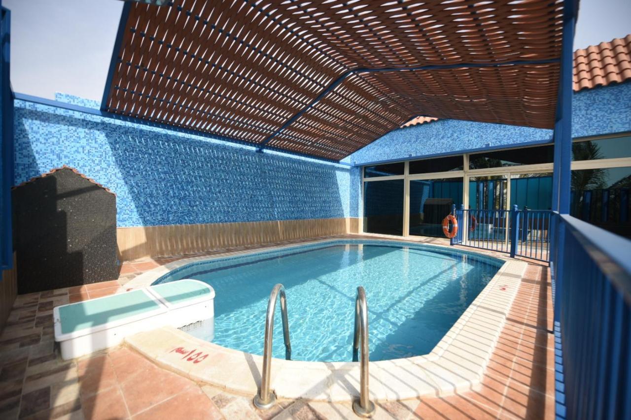 Hotel&Resort Golden Marina Yanbu Buitenkant foto