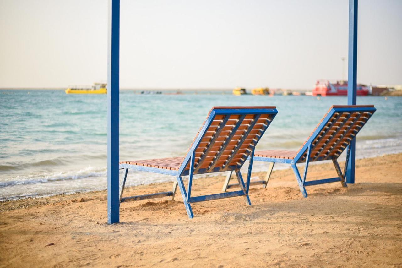 Hotel&Resort Golden Marina Yanbu Buitenkant foto