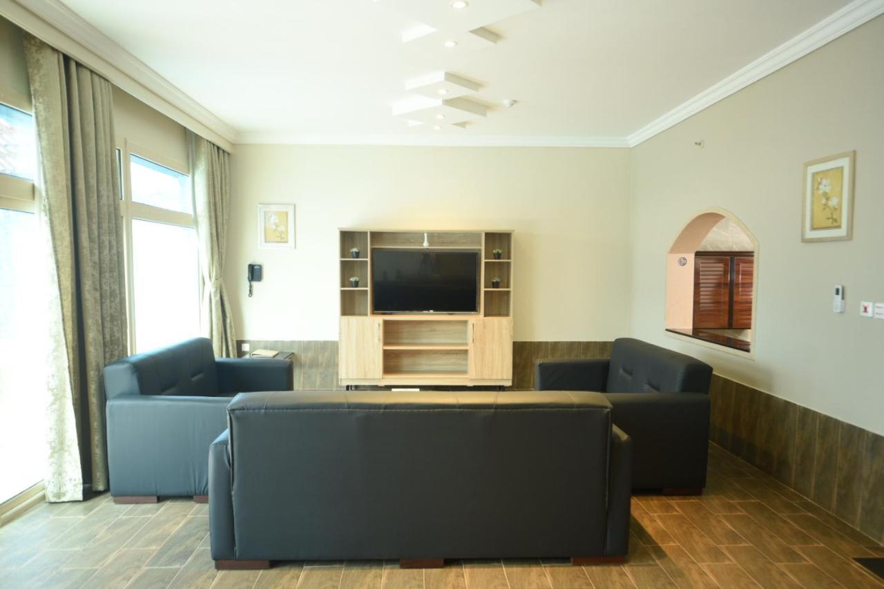 Hotel&Resort Golden Marina Yanbu Buitenkant foto