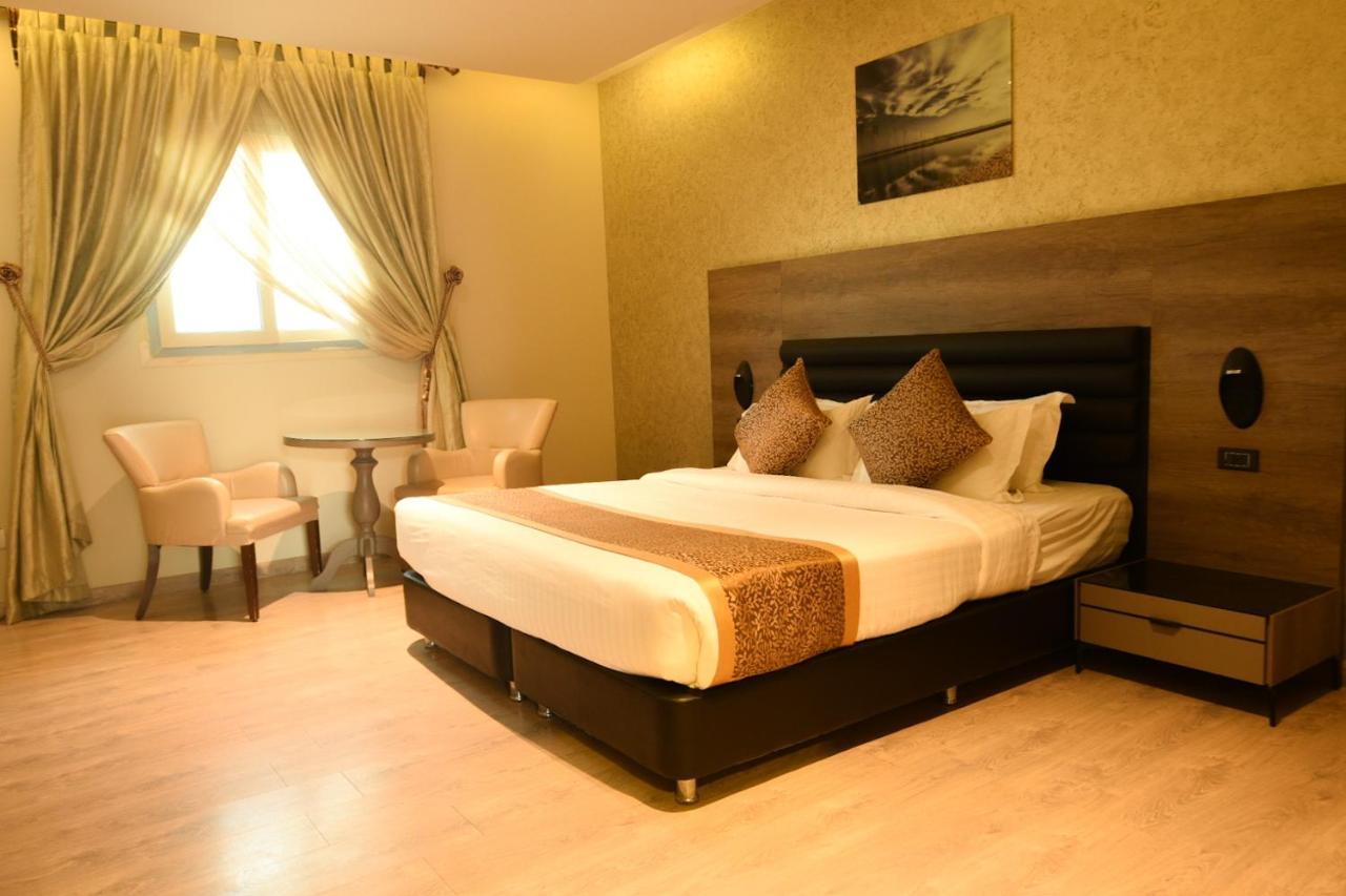 Hotel&Resort Golden Marina Yanbu Buitenkant foto