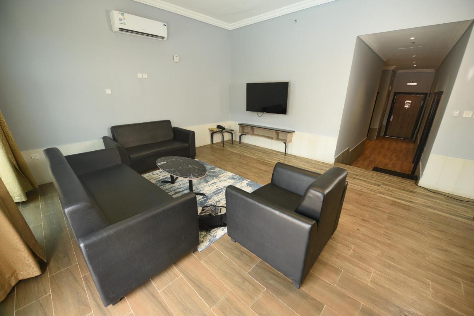 Hotel&Resort Golden Marina Yanbu Buitenkant foto