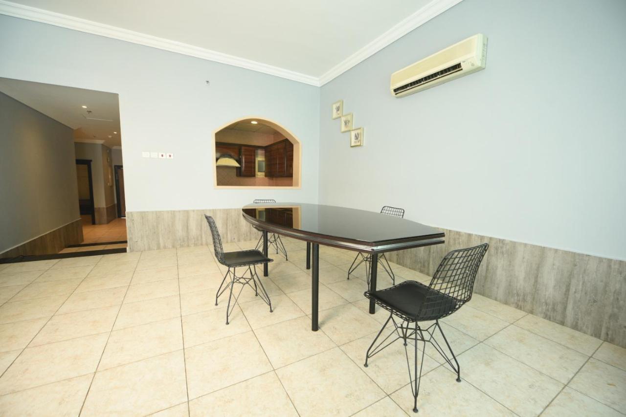 Hotel&Resort Golden Marina Yanbu Buitenkant foto
