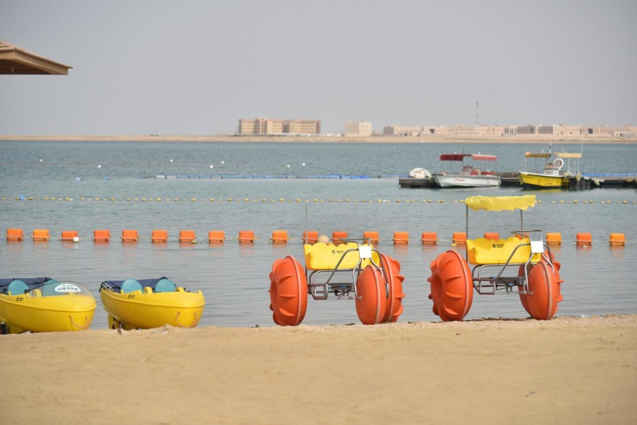 Hotel&Resort Golden Marina Yanbu Buitenkant foto