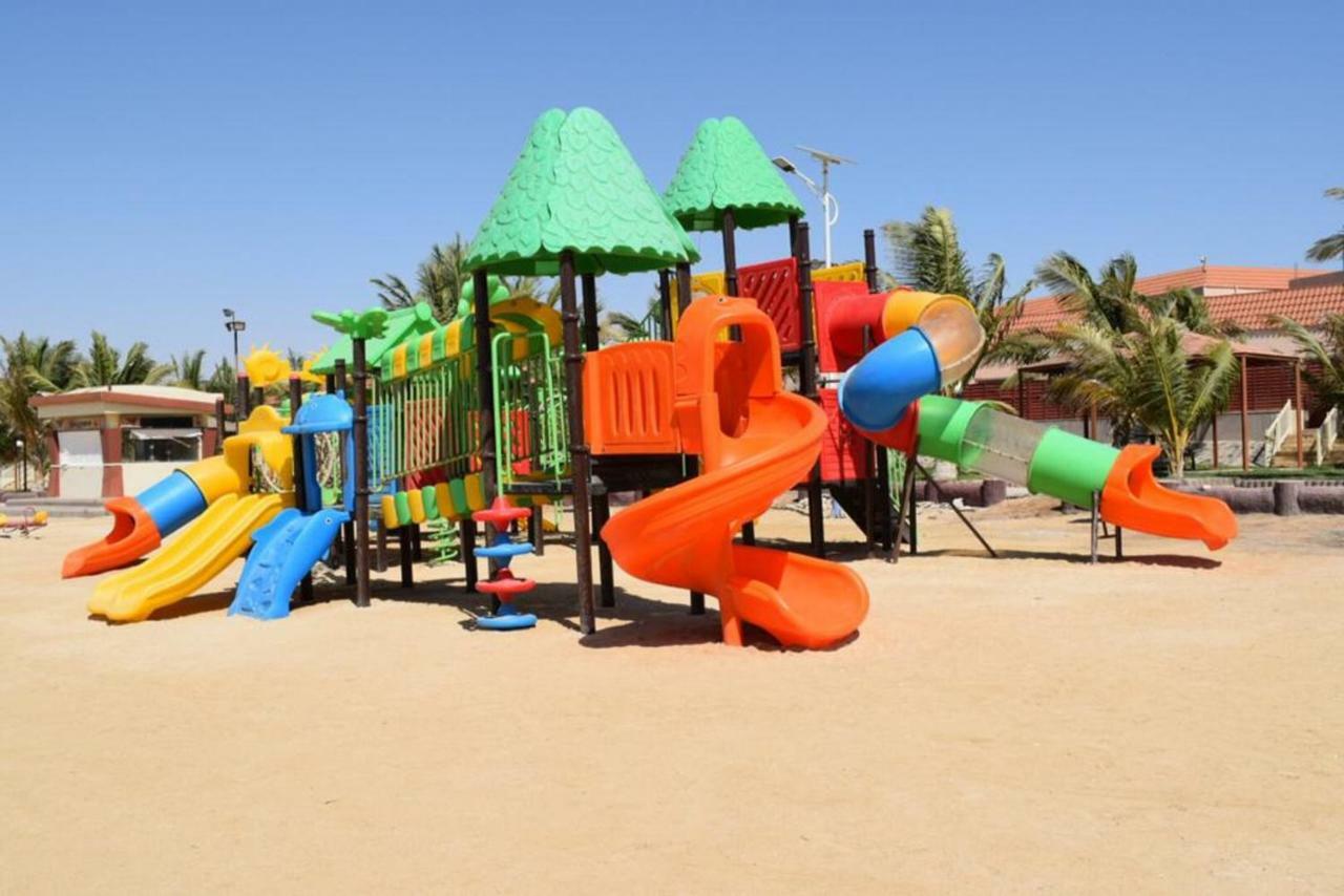 Hotel&Resort Golden Marina Yanbu Buitenkant foto